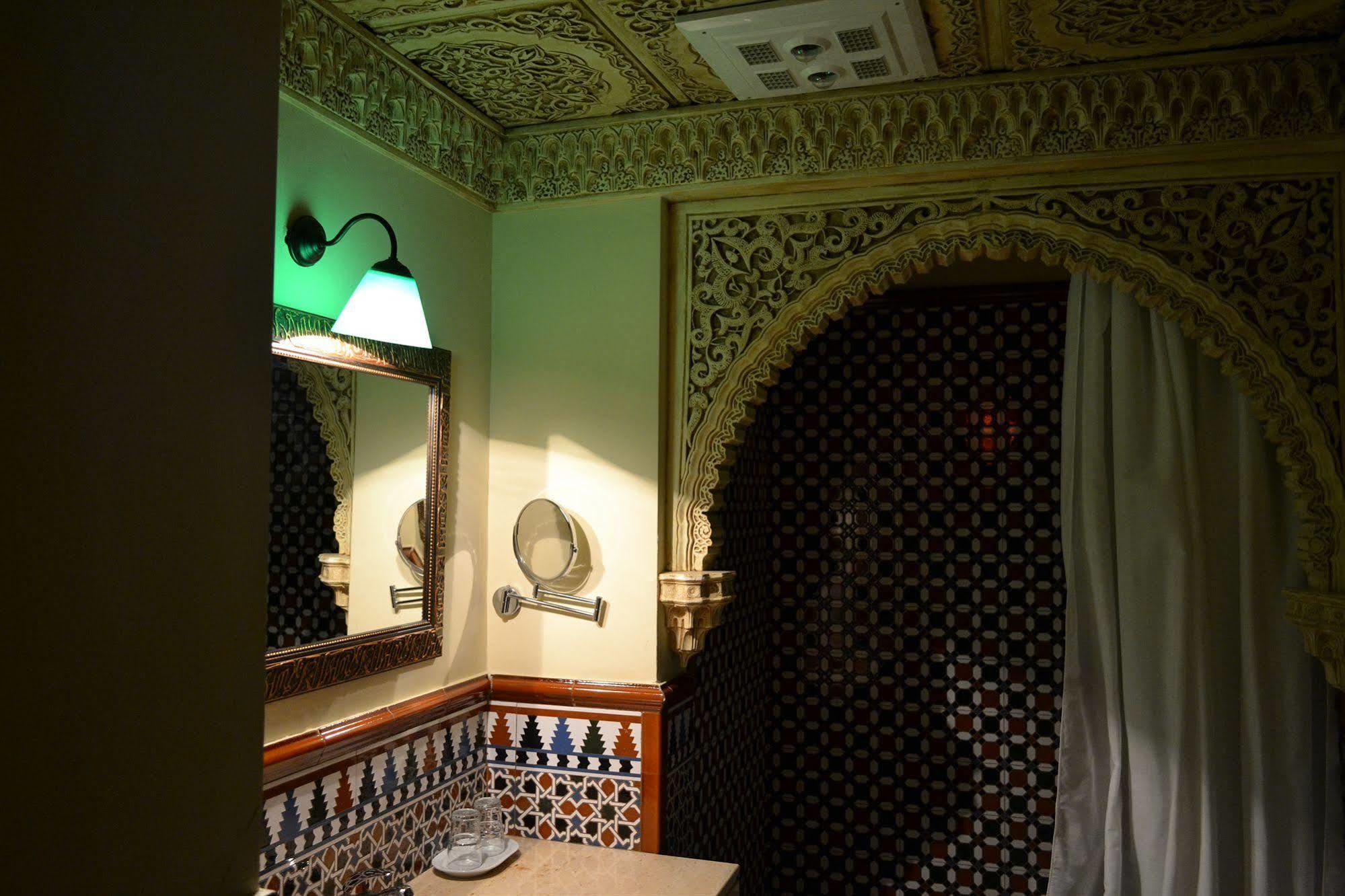 Granados Palacio Boutique Hotel Écija Екстериор снимка