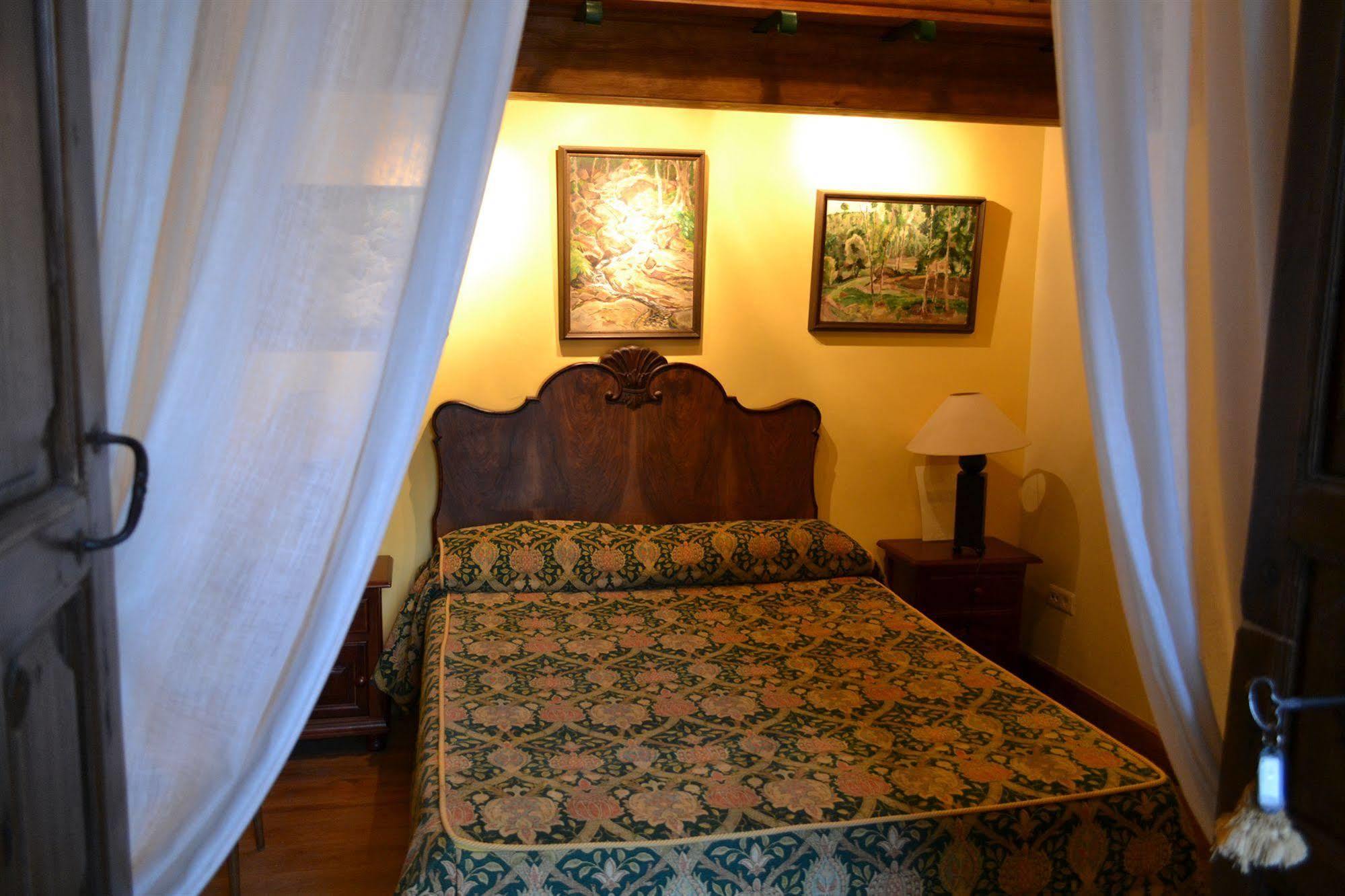 Granados Palacio Boutique Hotel Écija Екстериор снимка