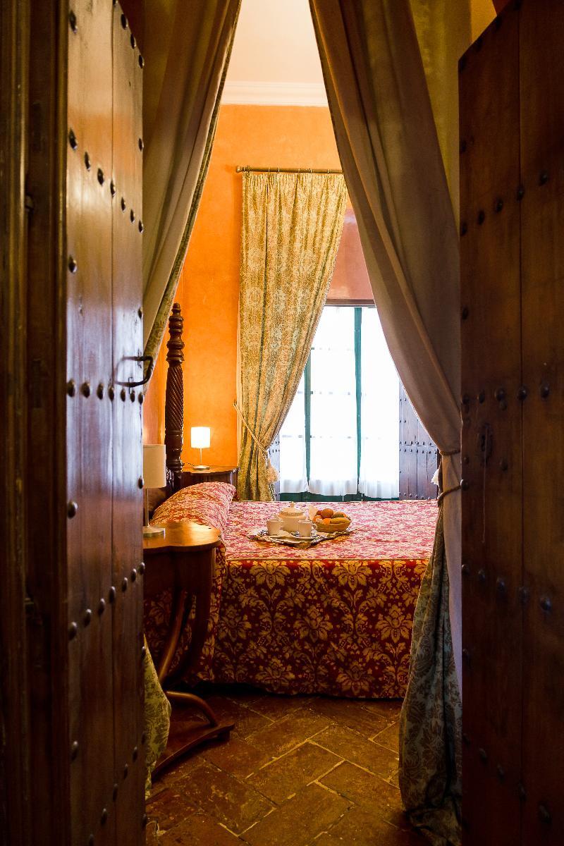 Granados Palacio Boutique Hotel Écija Екстериор снимка